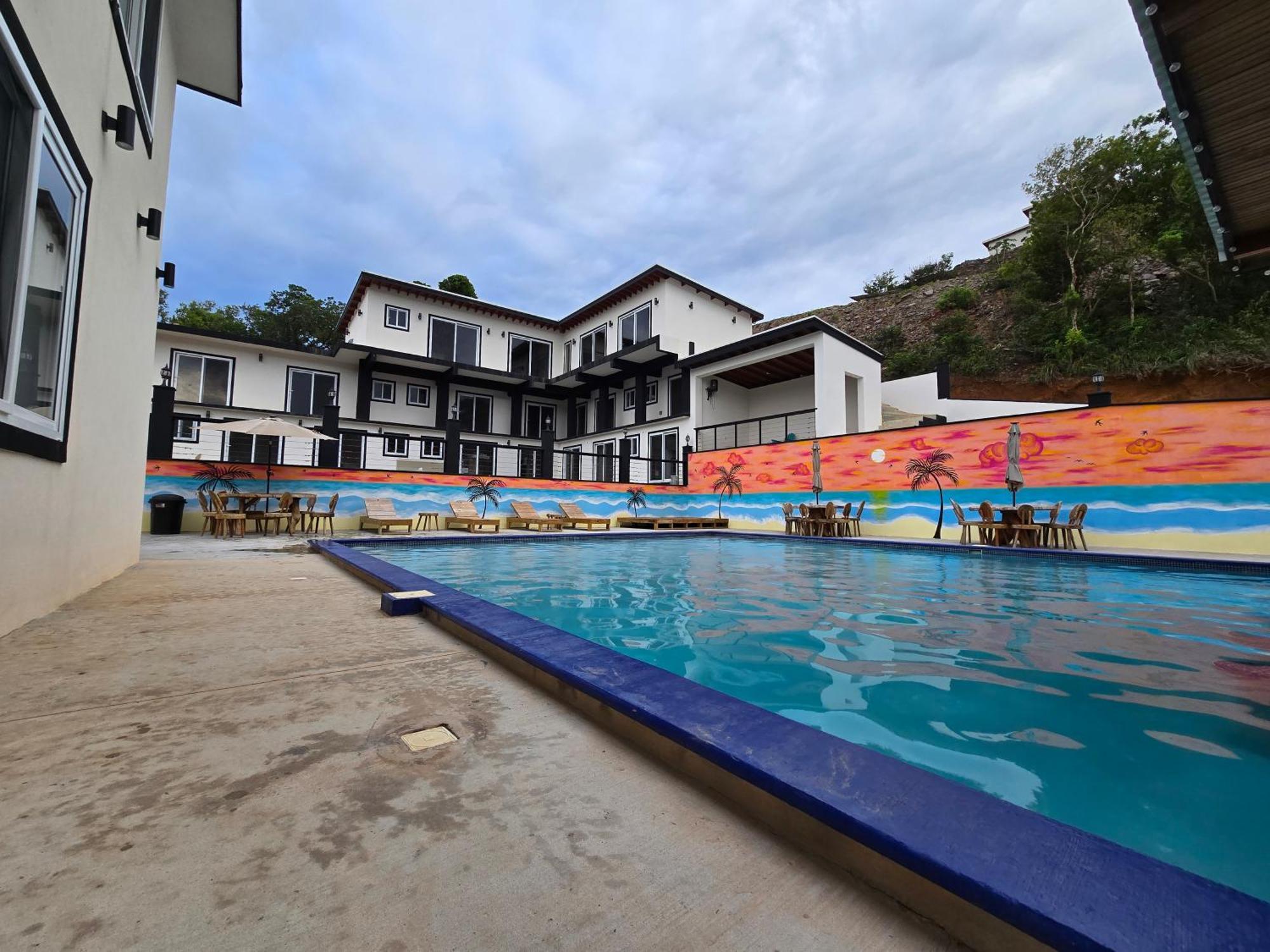 Chelle'S Suites And Restaurant Camp Bay Exteriér fotografie